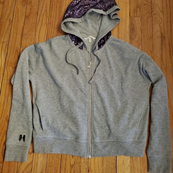 VS PINK Fashion Show London 2014 hoodie. Size: S - Picture 3 of 3